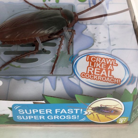 ZURU ROBO ALIVE Crawling Cockroach Real life Robot - Picture 3 of 6